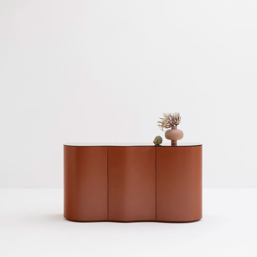 FLOW SIDEBOARD