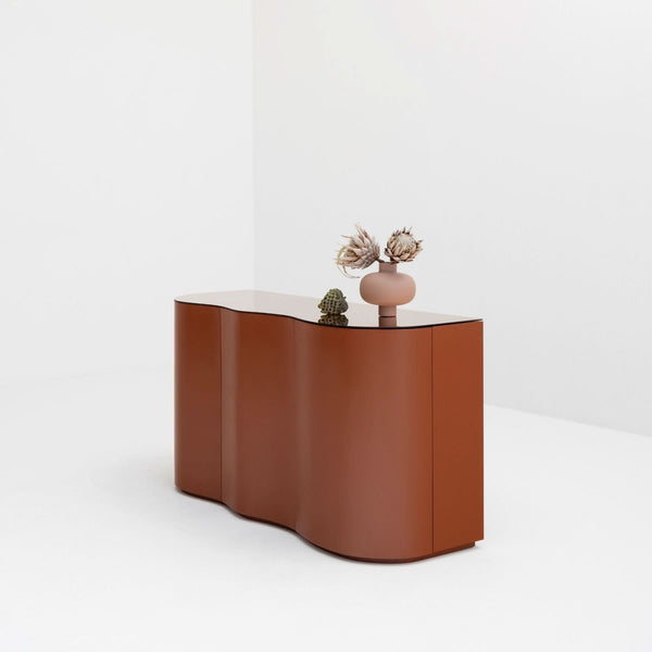 FLOW SIDEBOARD