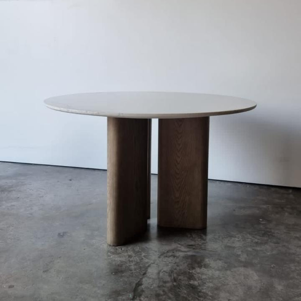 KNOX TABLE