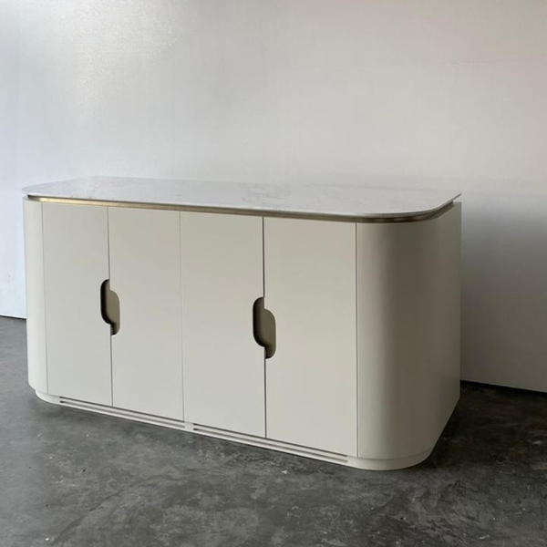 KURVA SIDEBOARD