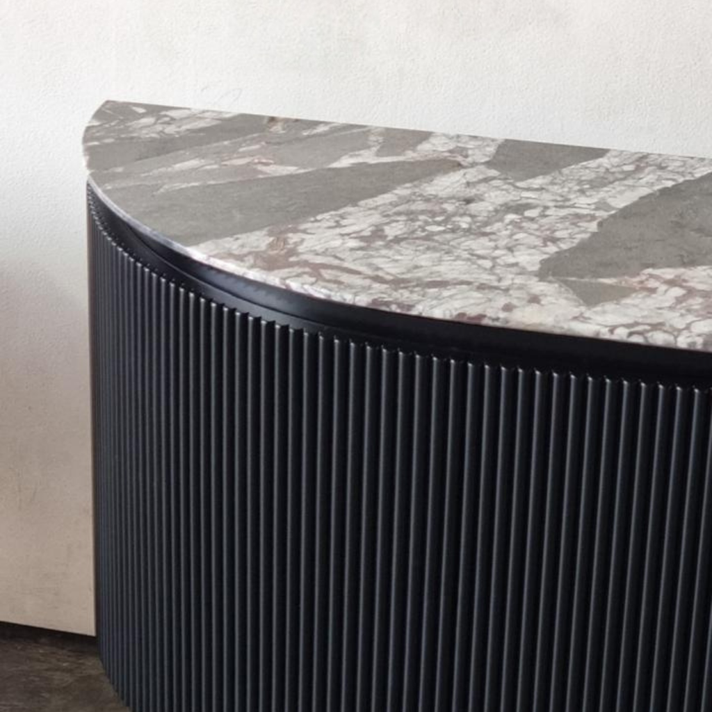KAISER SIDEBOARD