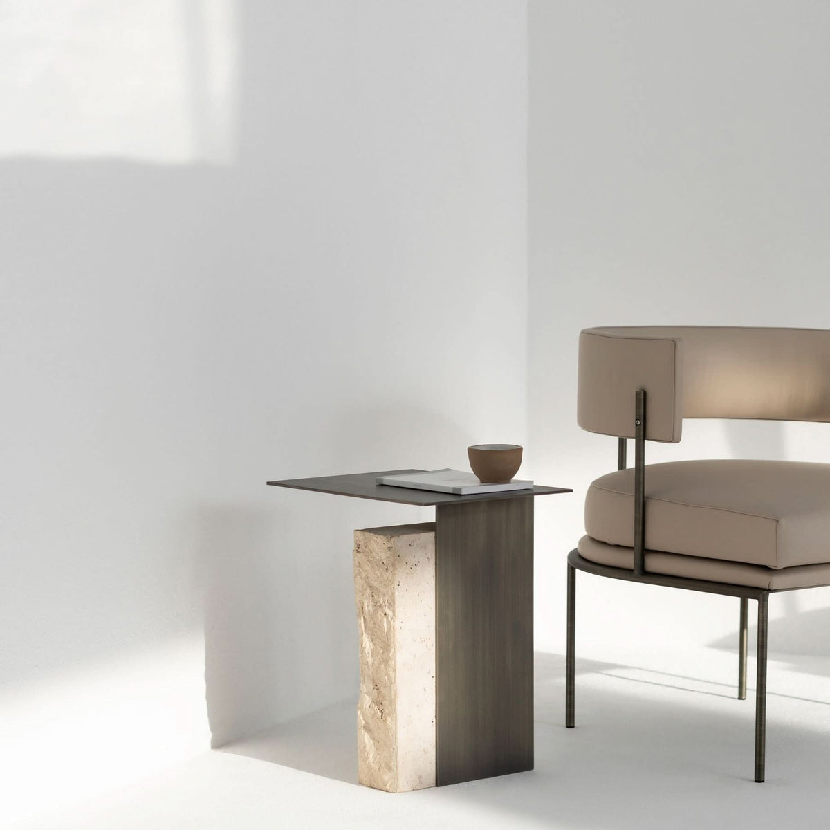 SHARD SIDE TABLE – The Line Concept