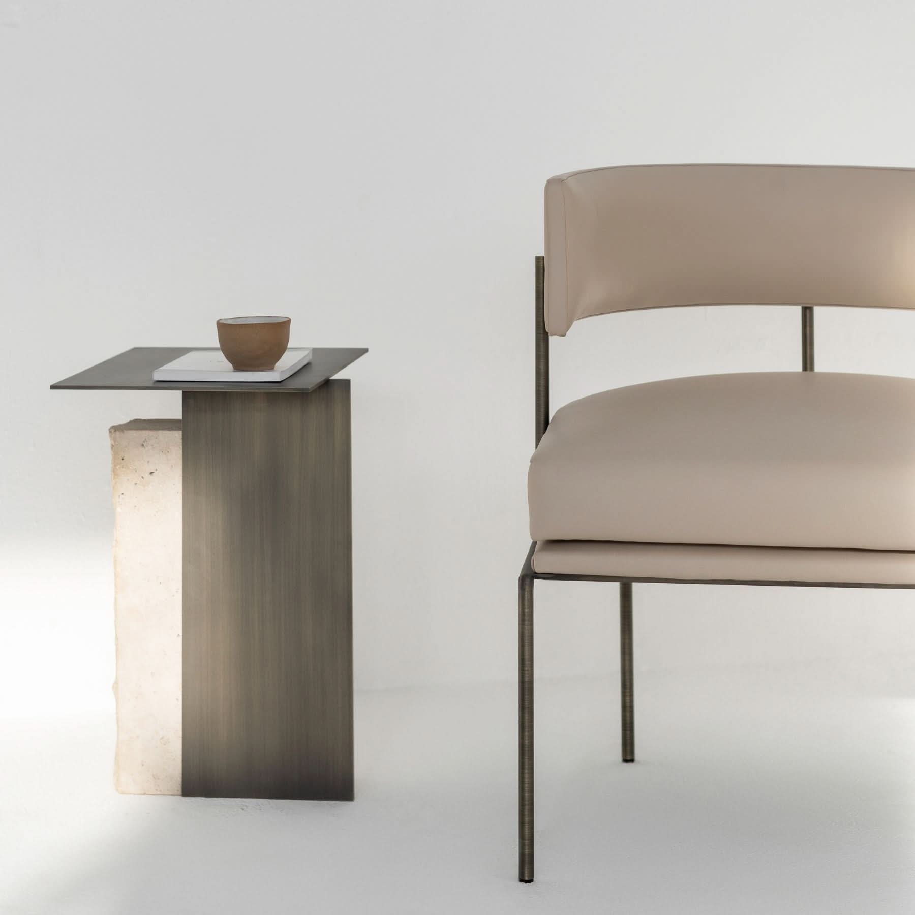 SHARD SIDE TABLE – The Line Concept