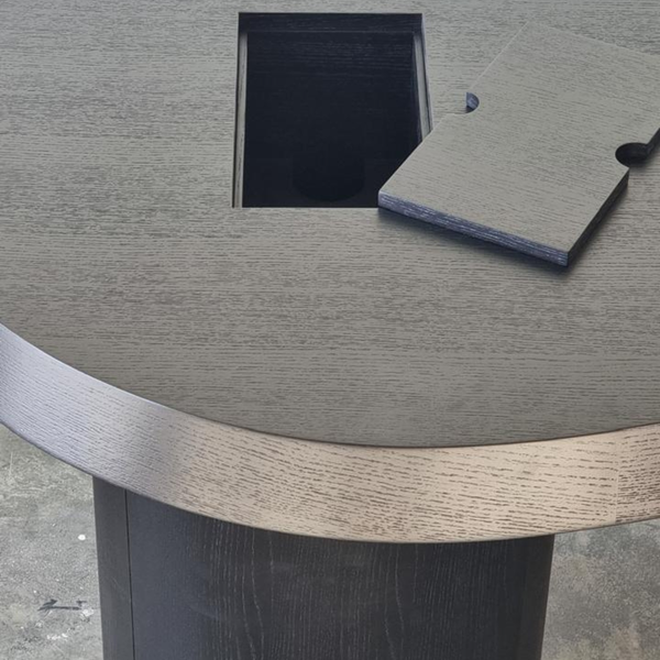 IVES DESK