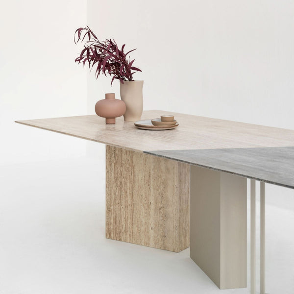 MOJ DINING TABLE
