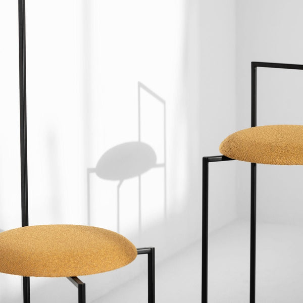 FRAME BAR STOOL