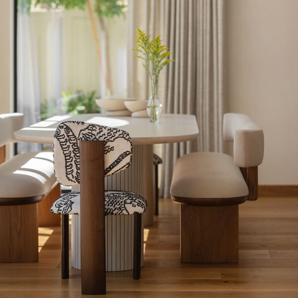 BEACON CHAIR – The Line Concept