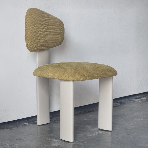 BEACON CHAIR, LACQUER