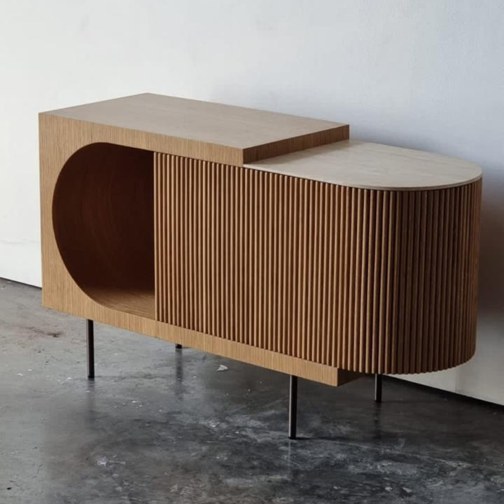 CENTAUR SIDEBOARD