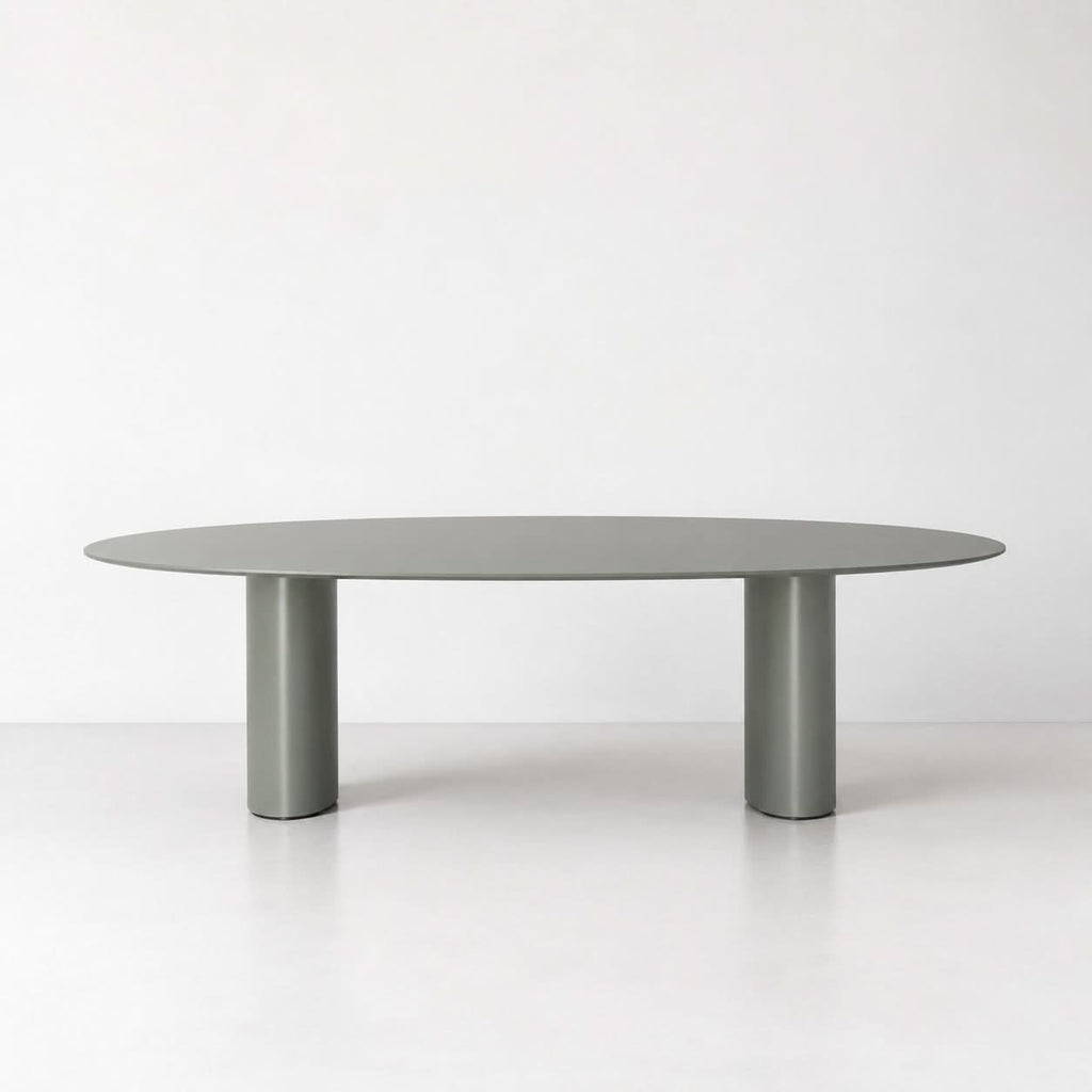 CLEO TABLE